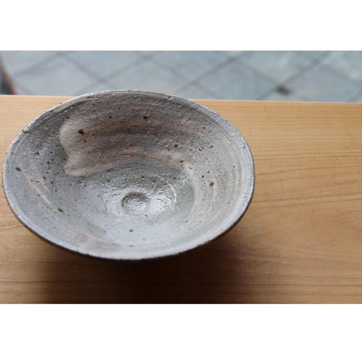 1点物　やちむん　沖縄 大嶺工房　大嶺實清 作　灰釉抹茶茶碗 大嶺實清さん 大嶺工房 平碗 沖縄 やちむん#1 | BRILLANTE IL