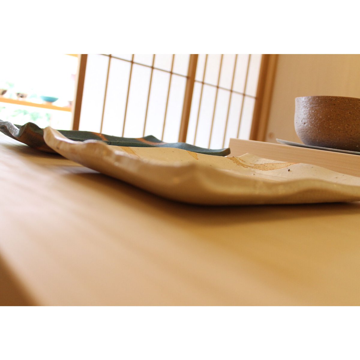 大嶺實清　大嶺工房　三つ足皿　陶器　沖縄　やちむん　緑　囍屋　グリーン　読谷 fit=scale-down,w=1200
