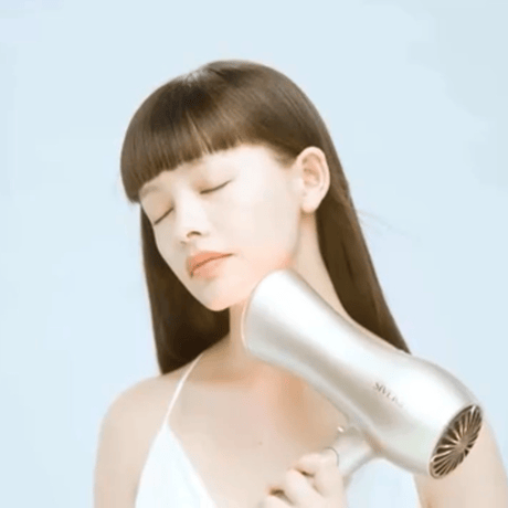 【NEW】SIVERS Magick シヴァーズマジック（次世代ドライヤー型光美顔器）