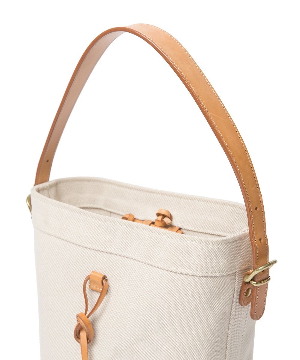 UN-SYMMETRY】TOTE BAG／アンシメトリー バケツ型トートバッグ | CAN