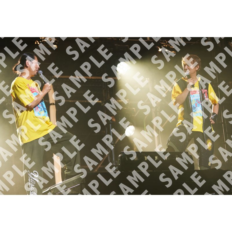 遊助 ライブフォトブック 8月公演】『遊助 LIVE TOUR 2025』＜グッズ付き＞LIVE写真5枚セット