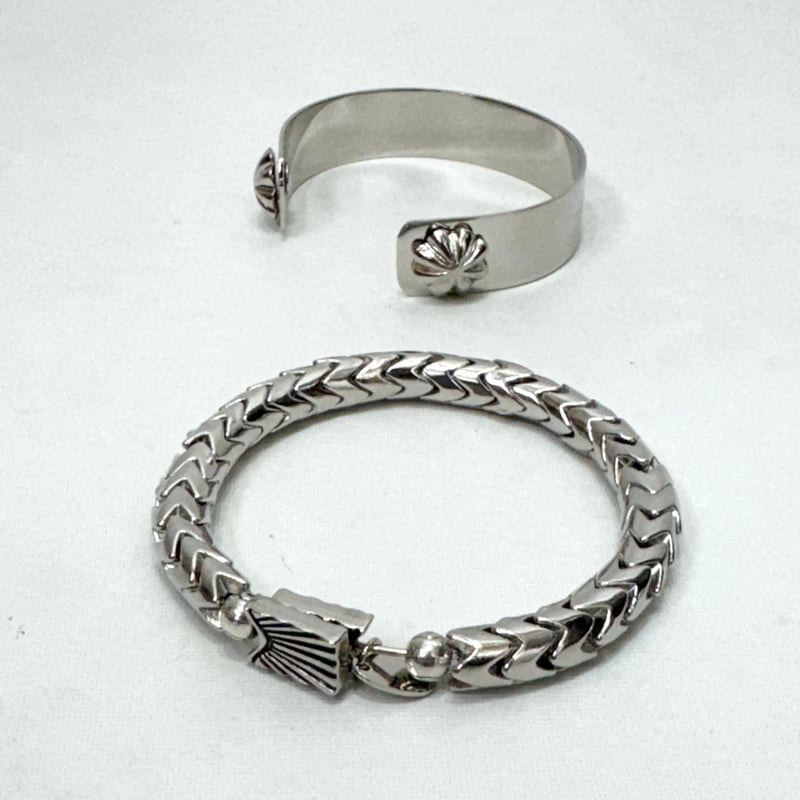 TOGA TOO / Metal bangle set | glitter ONLINE
