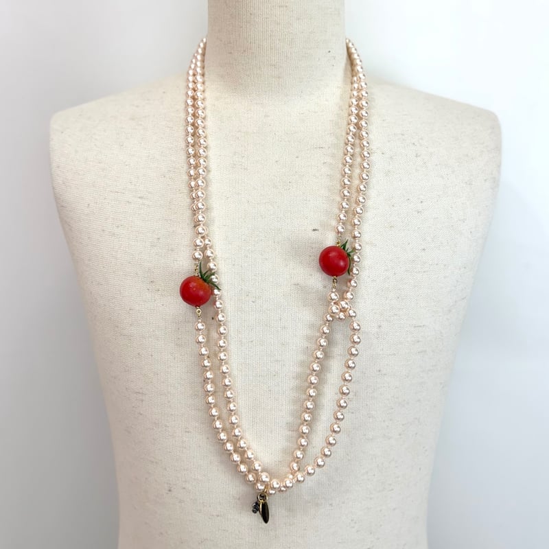 DOUBLET / FOOD SAMPLE PEARL NECKLACE | glitter