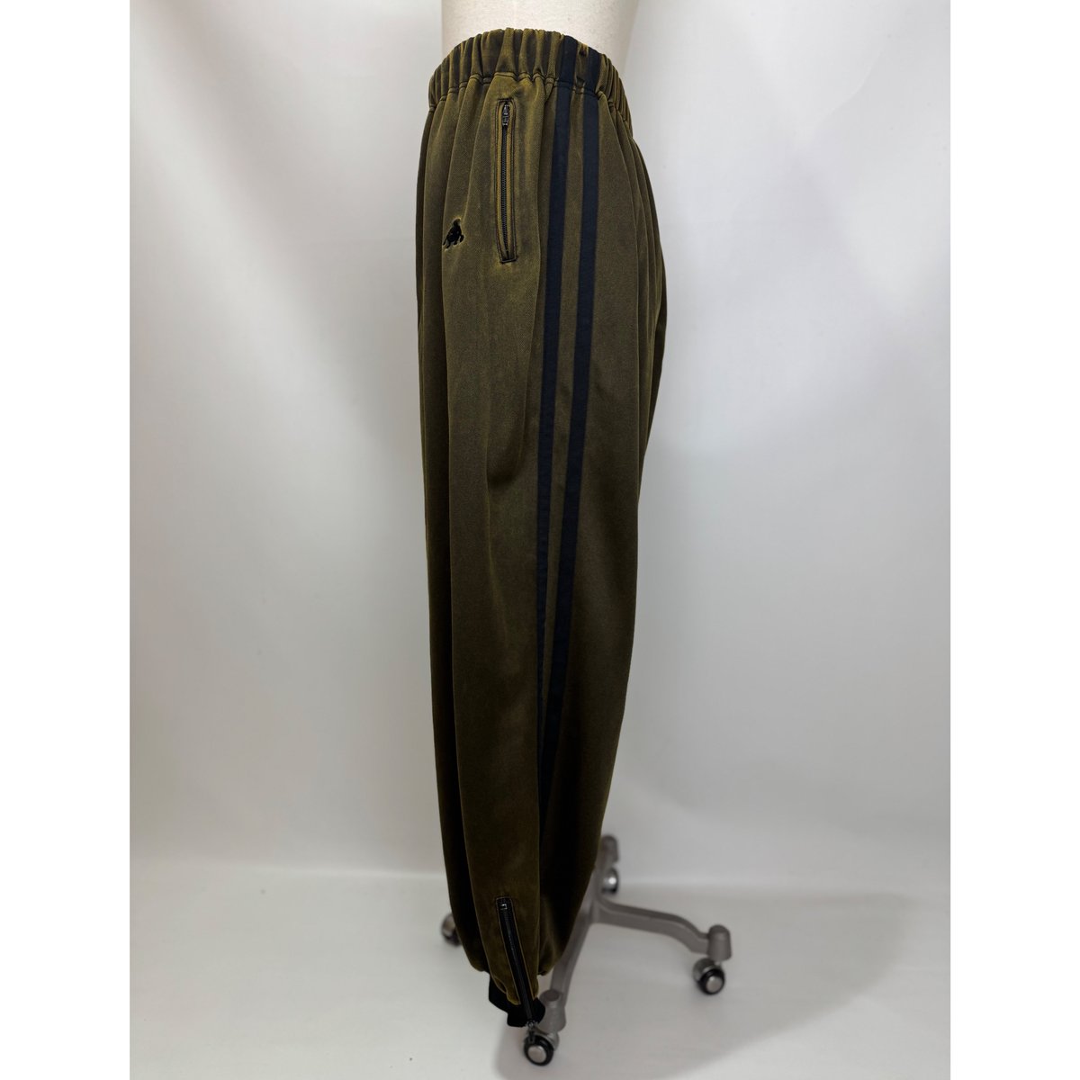 DOUBLET /FADED BLACK TRACK PANTS | glitter ONL