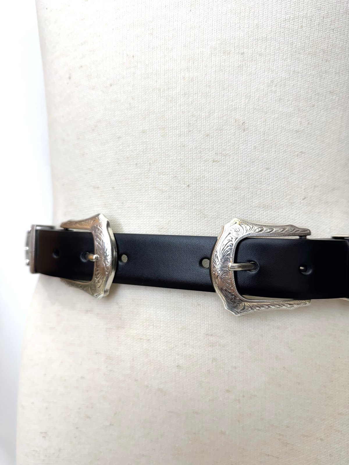 TOGA TOO / Double buckle wide belt | glitter