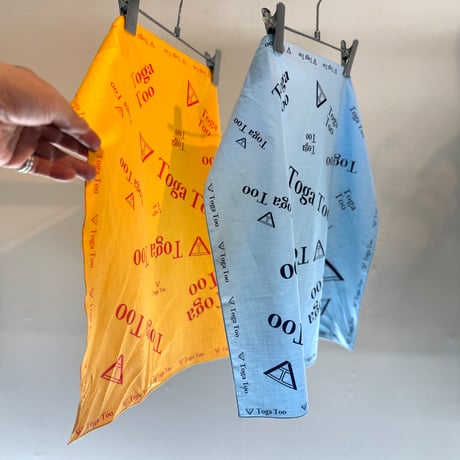 TOGA TOO  /  Toga motif scarf