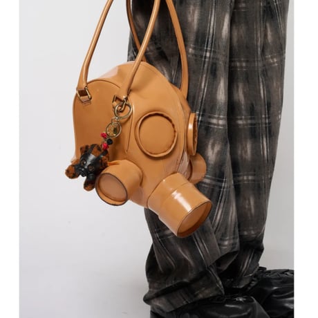 DOUBLET / GAS MASK BEAR KEY RING
