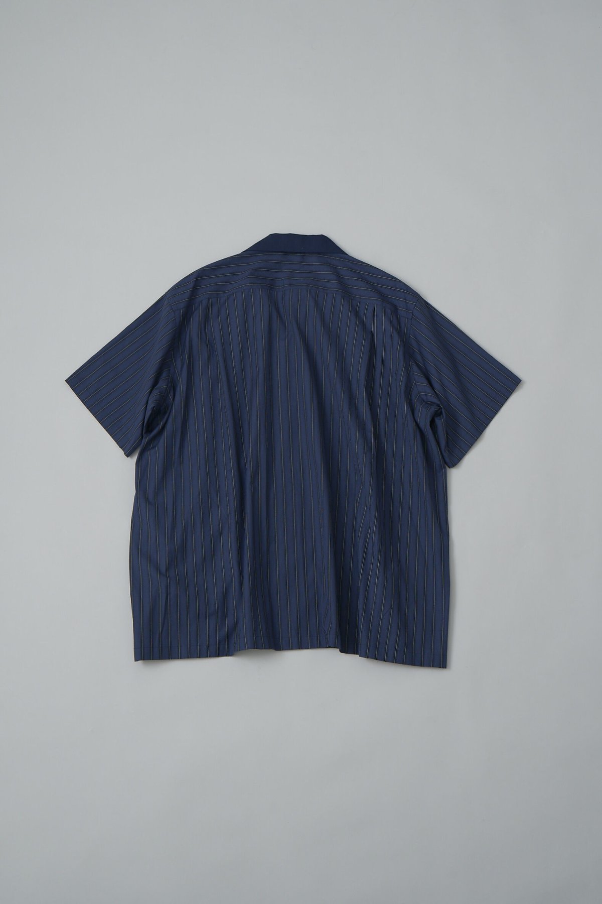 soe READY TO WEAR / H/S Shirts With Black Pocke
