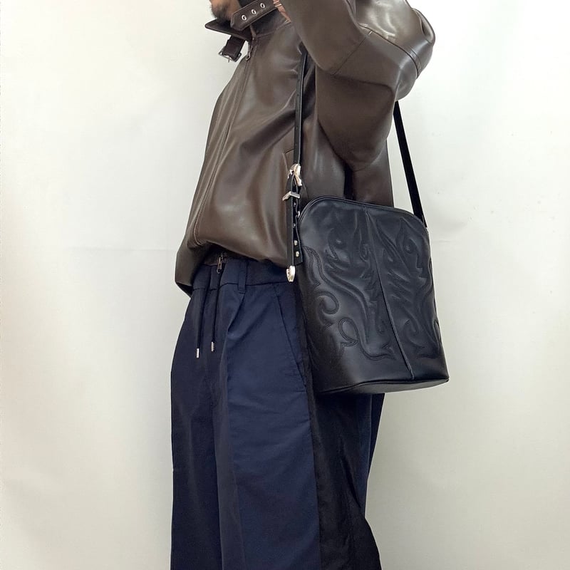 TOGA TOO / Western shoulder bag | glitter ON TOGA TOO / Western shoulder bag | glitter ON