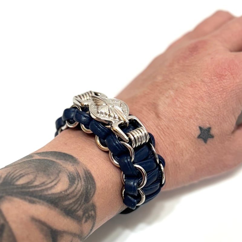 TOGA TOO / Leather Braid Bangle | glitter ONL