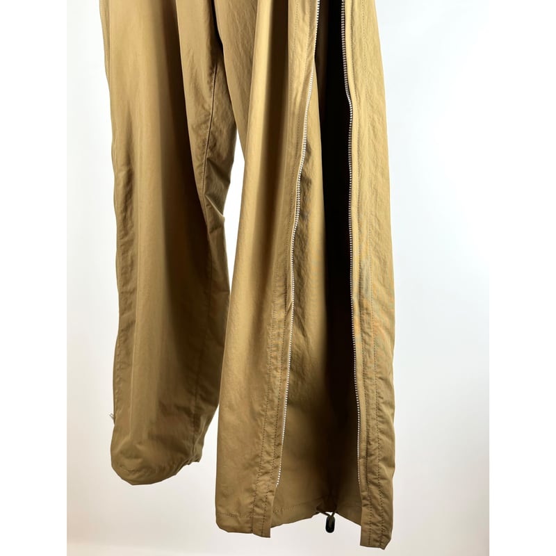 TOGA virilis / NYLON TAFFTA PANTS | glitter ON TOGA virilis / NYLON TAFFTA PANTS | glitter ON