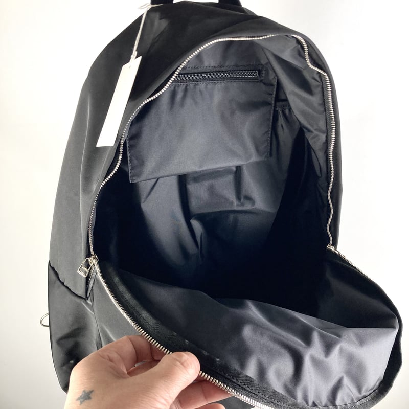 希少・極美品 アペゼラム ストレッチダウン 背中ファスナー ブラック 360°ストレッチ、シワになりにくいブラックフォーマルスーツ