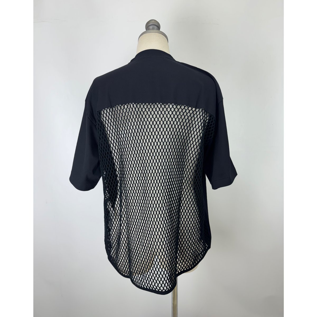 TOGA TOO / Mesh tee | glitter ONLINE STORE