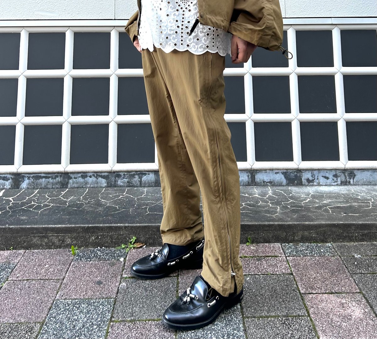 TOGA virilis / NYLON TAFFTA PANTS | glitter ON TOGA virilis / NYLON TAFFTA PANTS | glitter ON