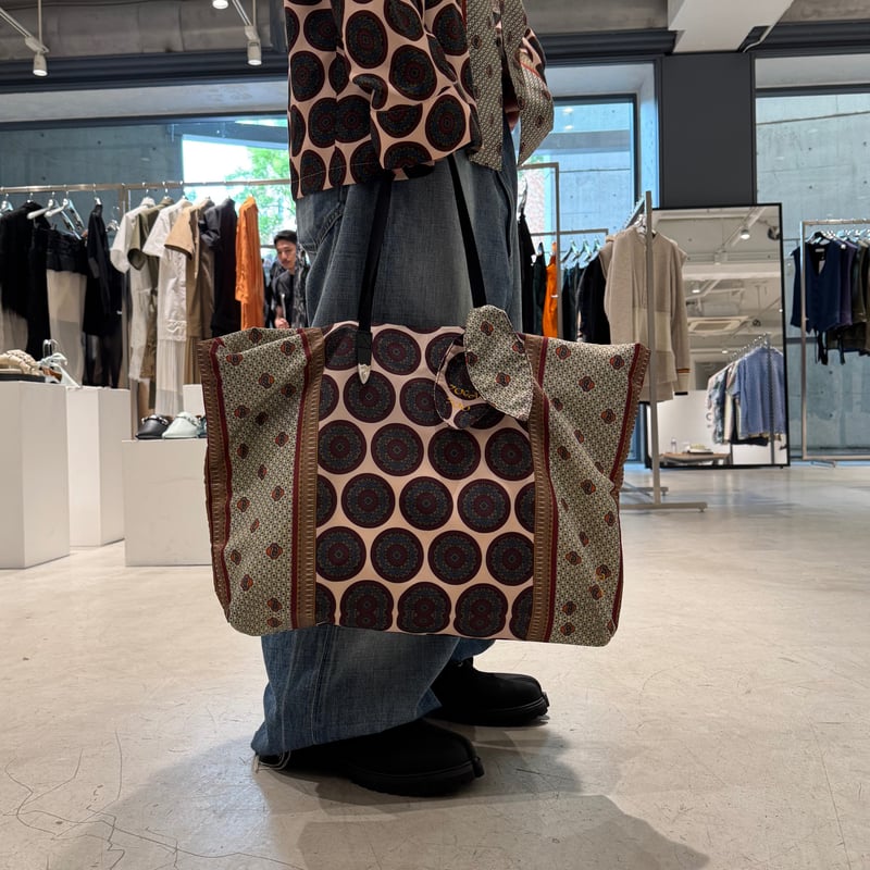 H*A様 TOGA TOO PRINT DRAWSTRING BAG TOGA ARCHIVES Print Drawstring Bag - Green | THEROOM