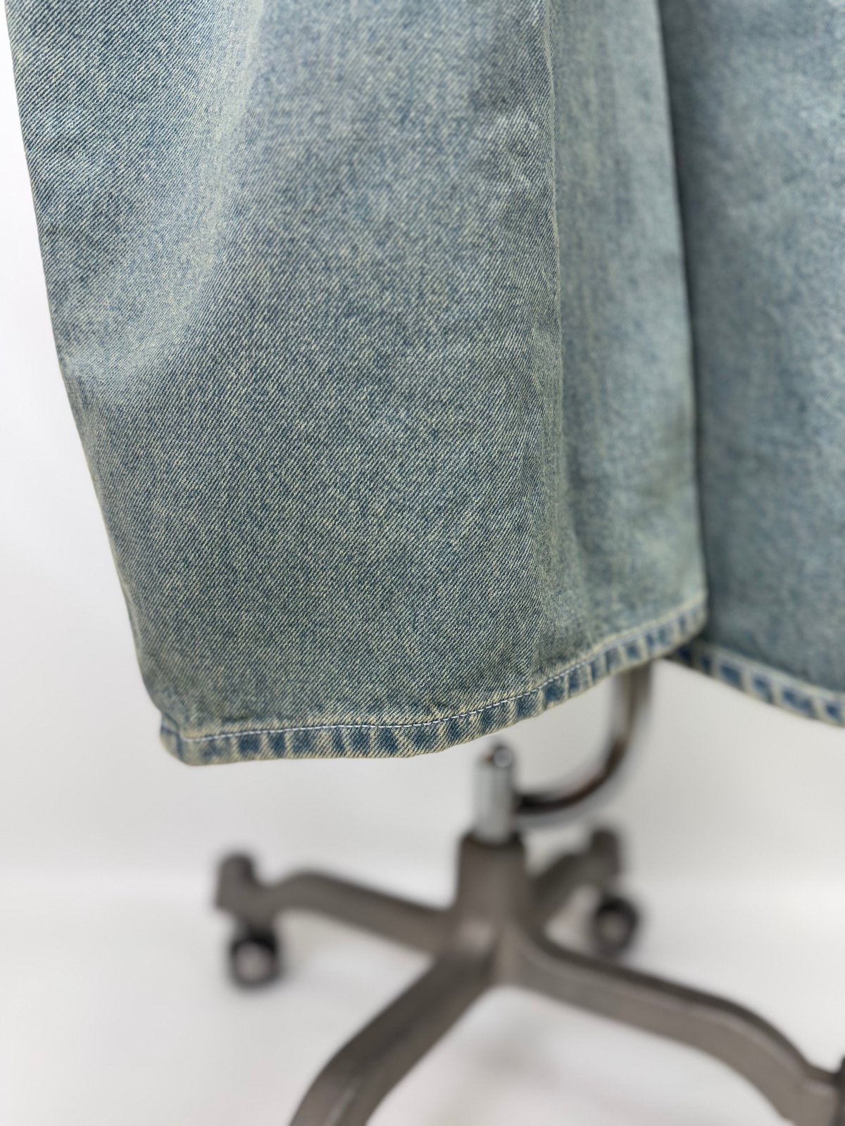 BASICKS / Folding Denim Trousers | glitter ONL