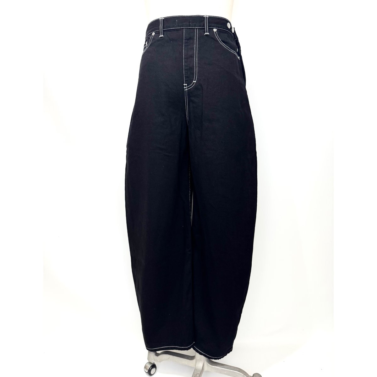 BASICKS / Front Barrel Denim | glitter ONLINE