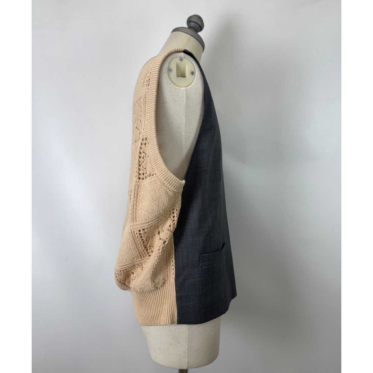 TOGA virilis/ Polyester wool vest | glitter ON