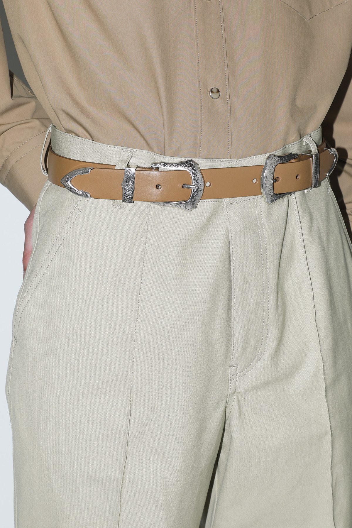 TOGA TOO / Double buckle wide belt | glitter