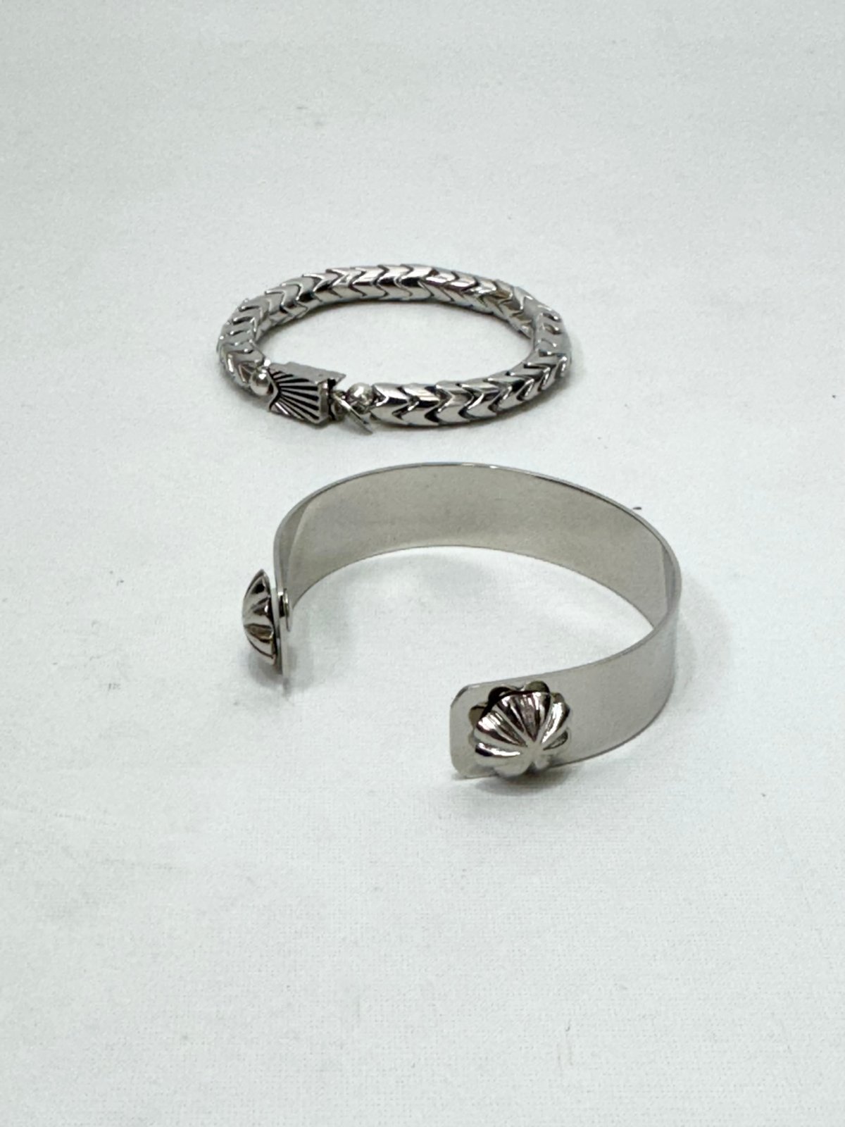 アクセサリー TOGA ARCHIVES l bangle 2 アクセサリー TOGA ARCHIVES l bangle 2 アクセサリー TOGA ARCHIVES l
