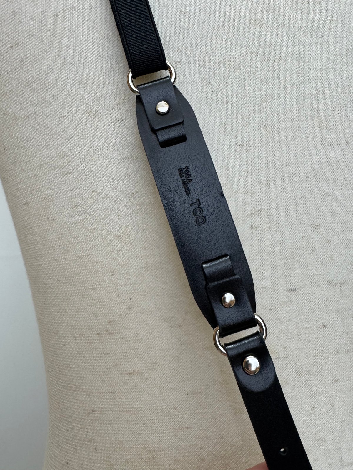 TOGA TOO / Metal leather suspenders | glitter