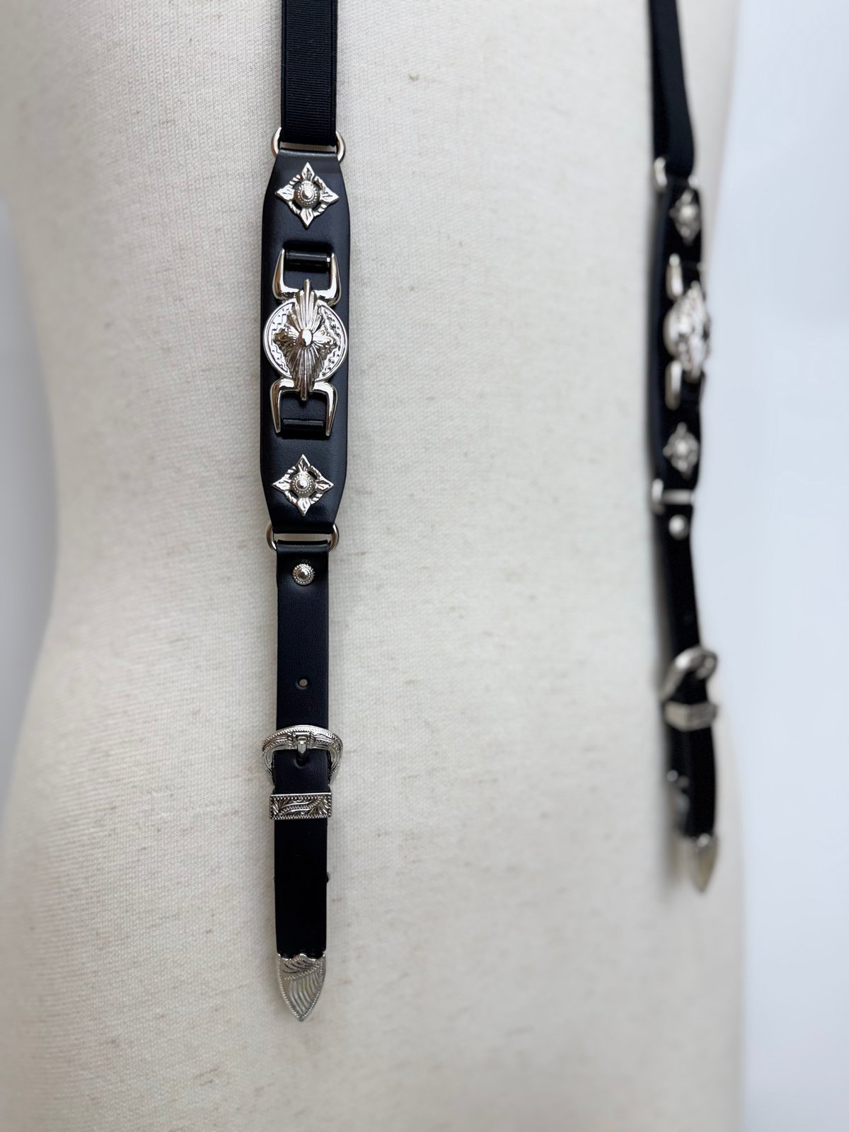 TOGA トーガ Fringe suspenders サスペンダー 限定モデル TOGA TOO / Metal leather suspenders | glitter