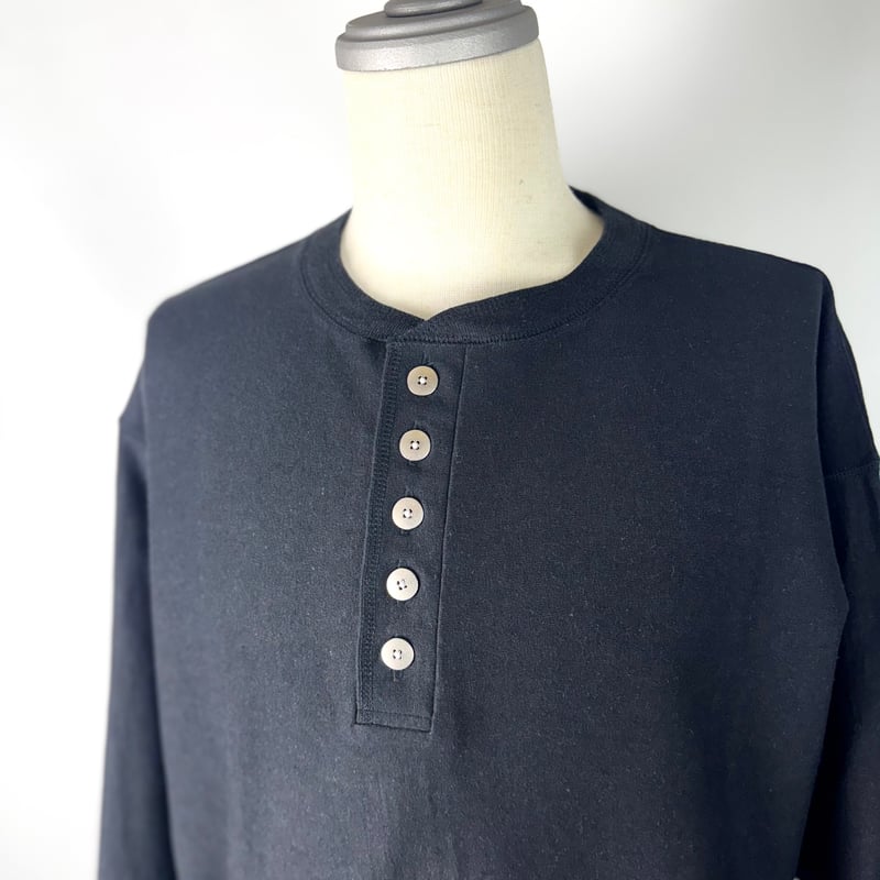 soe READY TO WEAR / Henryneck L/S T-Shirts | g