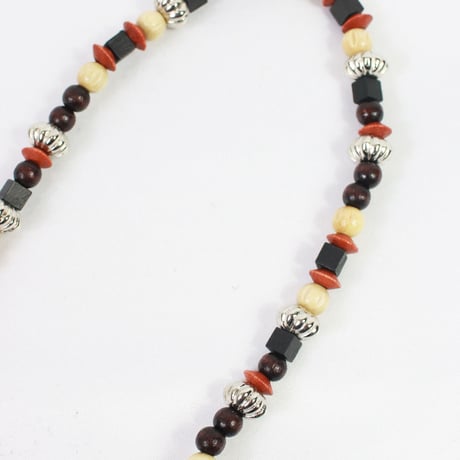 G.V.G.V.  /WOOD BEADS LONG NECKLACE