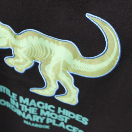 〈MAAROOK〉Tenjiku Organza Dinosaur Patch Printed T-Shirt ※BABY/KIDS