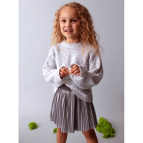 〈mayoral〉pleated skirt (silver) ※KIDS