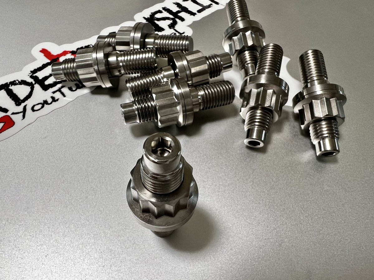 SR20DETキット エキマニ用 チタン製スタッドボルトキット