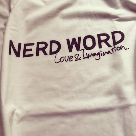 ワンサイズUPで世界が変わる「Love & Imagination」Heavy Weight Tシャツ　カラー：ホワイト