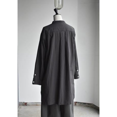 TOUJOURS /  Fine yarn cotton cloth classic band collar shirt