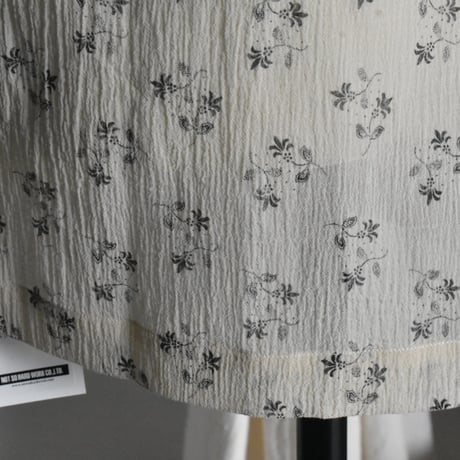 TOUJOURS / fine  cotton gaze pigment floral print cloth pocket big tank shirt