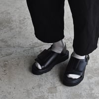 beautiful shoes /   VELCRO SANDALS