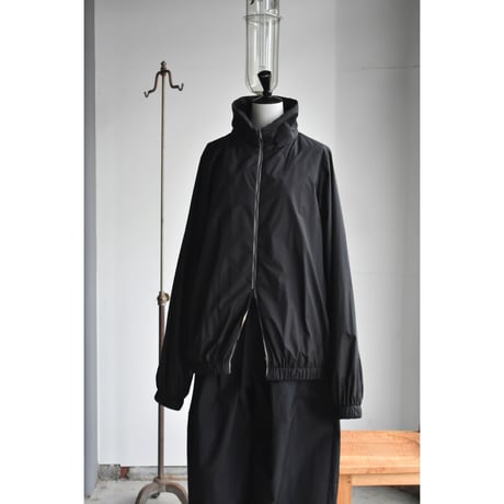 seven rooms  / blouson