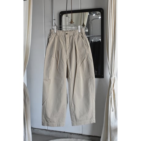 TOUJOURS /  garment dye cotton stretch gabardine cloth 2 in -pleat baggy chinos