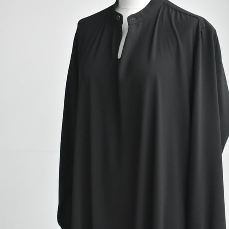 ゴーシュ　/ dress