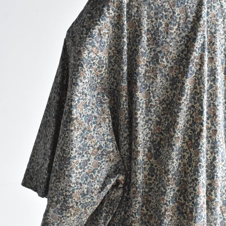 TOUJOURS/ Liberty  petit Flower print cotton cloth short sleeve classic gather dress