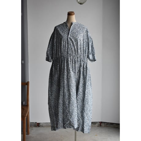 TOUJOURS/ liberty  petit Flower print  cotton cloth half sleeve classic gathered dress