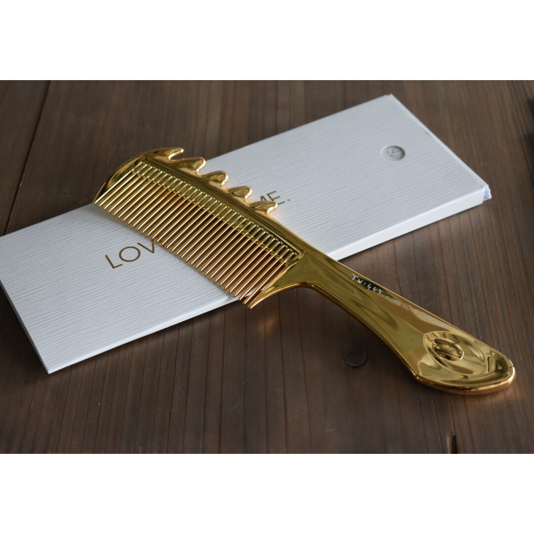 スカルプカッサコーム meets TWIGGY | mysweetdog