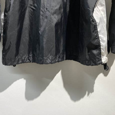 NIKE HALF ZIP NYLON JACKET