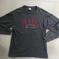 Levi’s L/S shirt