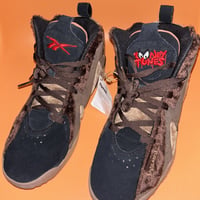 Reebok HURRIKAZE II  "LOONEY TUNES / TASMANIAN DEVIL" GRIZZLY BROWN