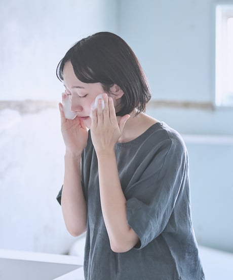 Balancing Face Soap 椿シード + セラミド（もっちり しっとり）
