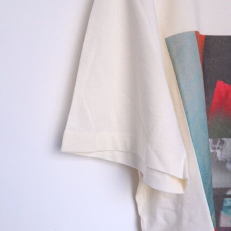 SKIN graphic T-shirt natural XS 23-06-13 [lilith art duct]