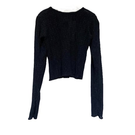24-09-22 black long sleeve tops [Pull Qus]