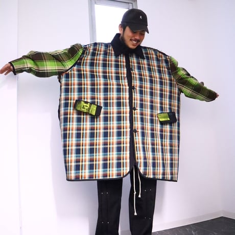 24-12-10 check  over size coat [Pull Qus]