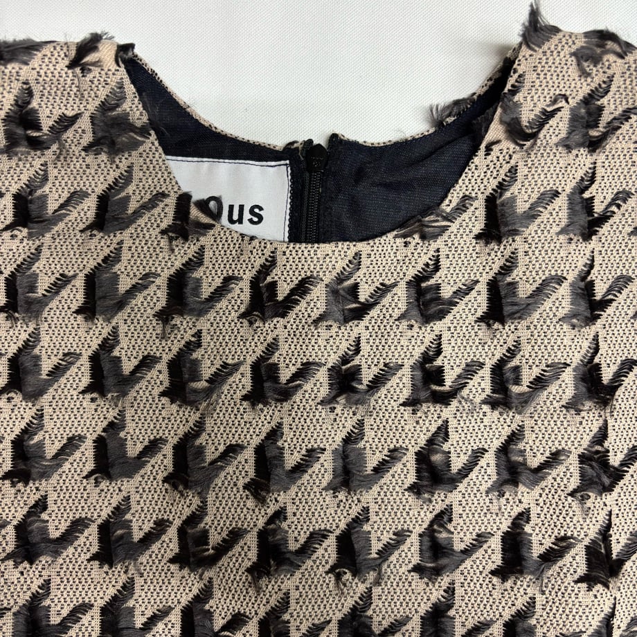 692a9713427a8818317457f0