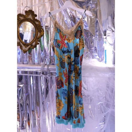 embroidered satin dress 21-4-8 [lilith art duct]